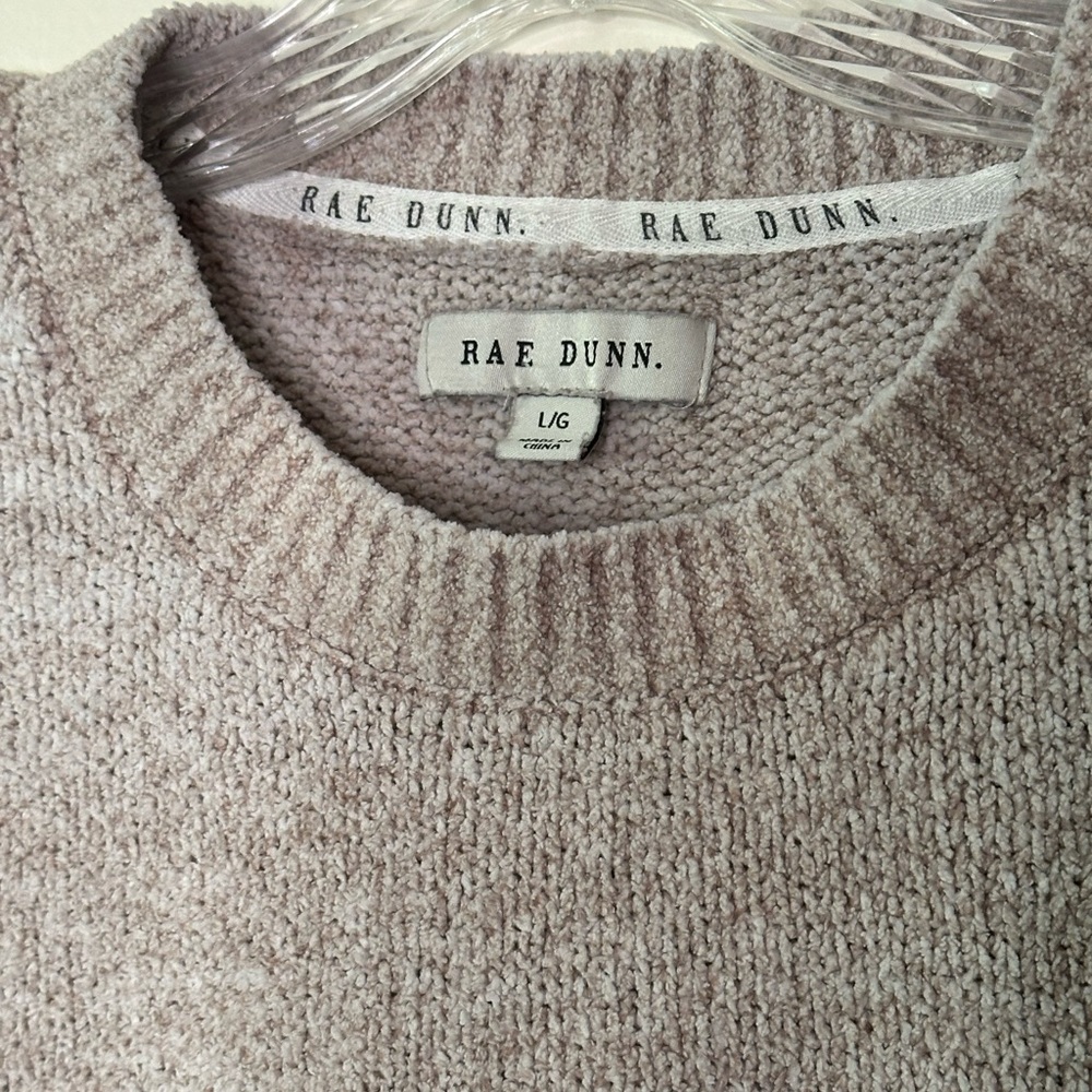 Rae Dunn large chenille raglan sleeve sweater with  MAMA embroidered. P2P 24" - Picture 3 of 5